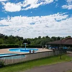 Kemping Zecamping 4 Pet Friendly Piscine Couverte Et Parcours Fitness