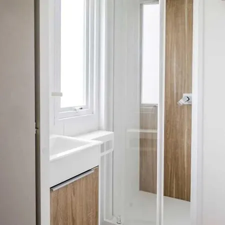 Campingplads 4 Etoiles - Piscine - Ccbbghg *