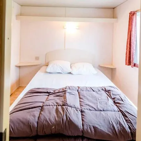 4 Etoiles - Piscine - Ccbbghg *